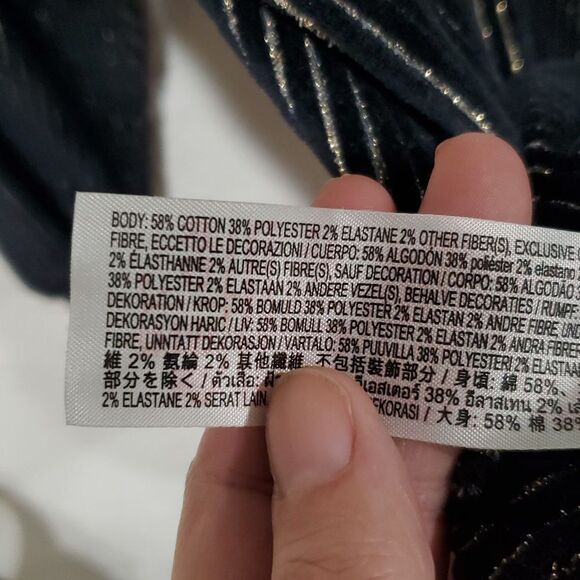 Disney 50th Anniversary Luxe Spirit Jersey in Black and Gold Size M - Picture 7 of 11